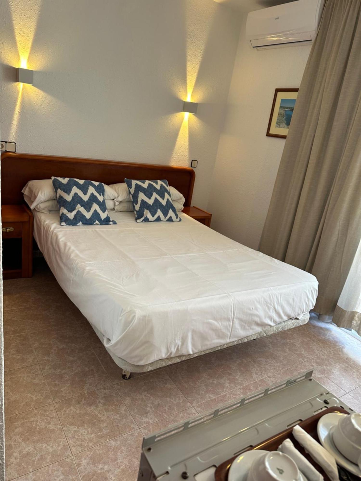Hostal De La Caravel-La Cala D´Or المظهر الخارجي الصورة